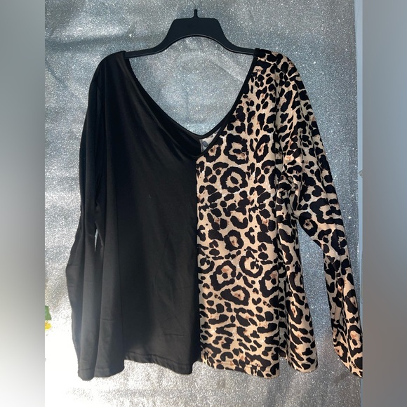 𝙻𝚘𝚗𝚐𝚜𝚕𝚎𝚎𝚟𝚎 𝚂𝚑𝚒𝚛𝚝. 𝙽𝚎𝚟𝚎𝚛 𝚆𝚘𝚛𝚗. 𝙿𝚕𝚞𝚜 𝚂𝚒𝚣𝚎!!! - Picture 2 of 4